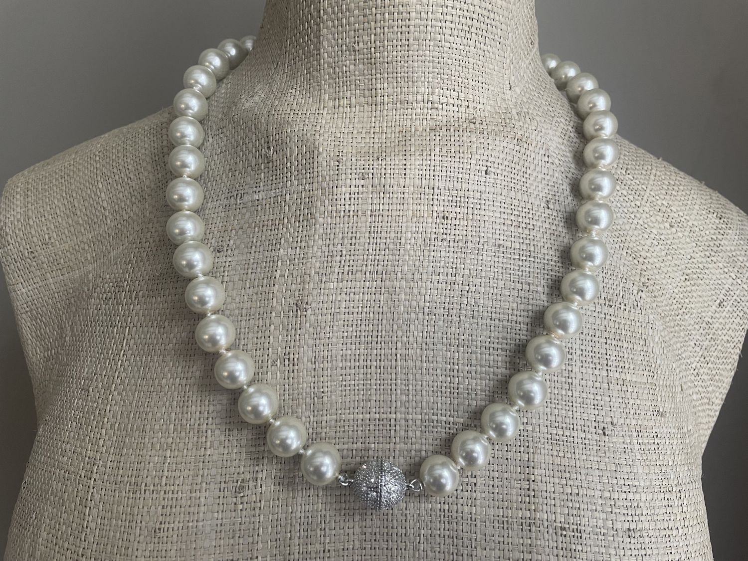 parelcollier creme XL zilver magneetsluiting/12mm (54cm)