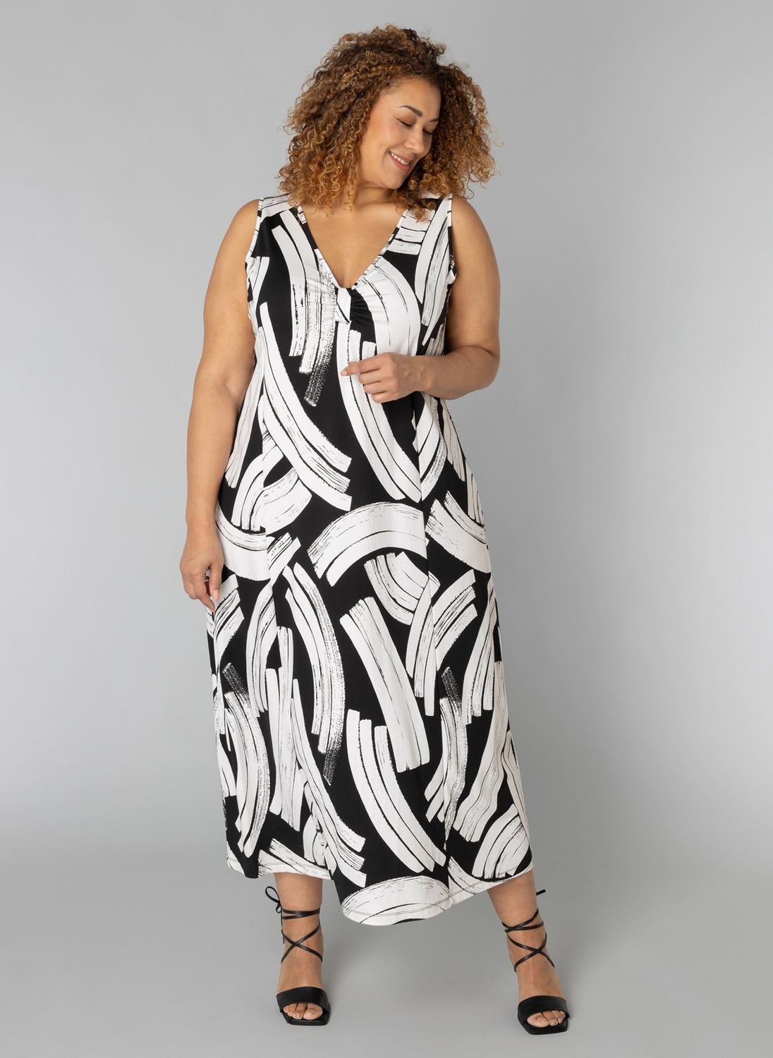 9000529 Jurk zwart wit