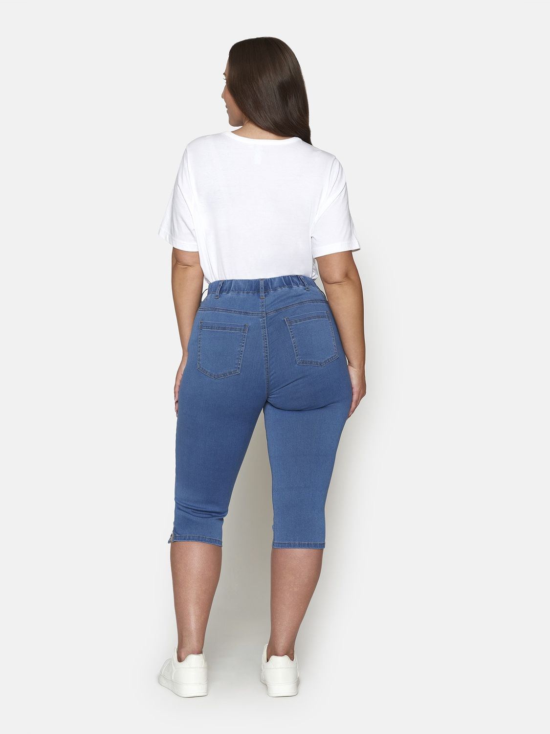 Sofia jeans capri