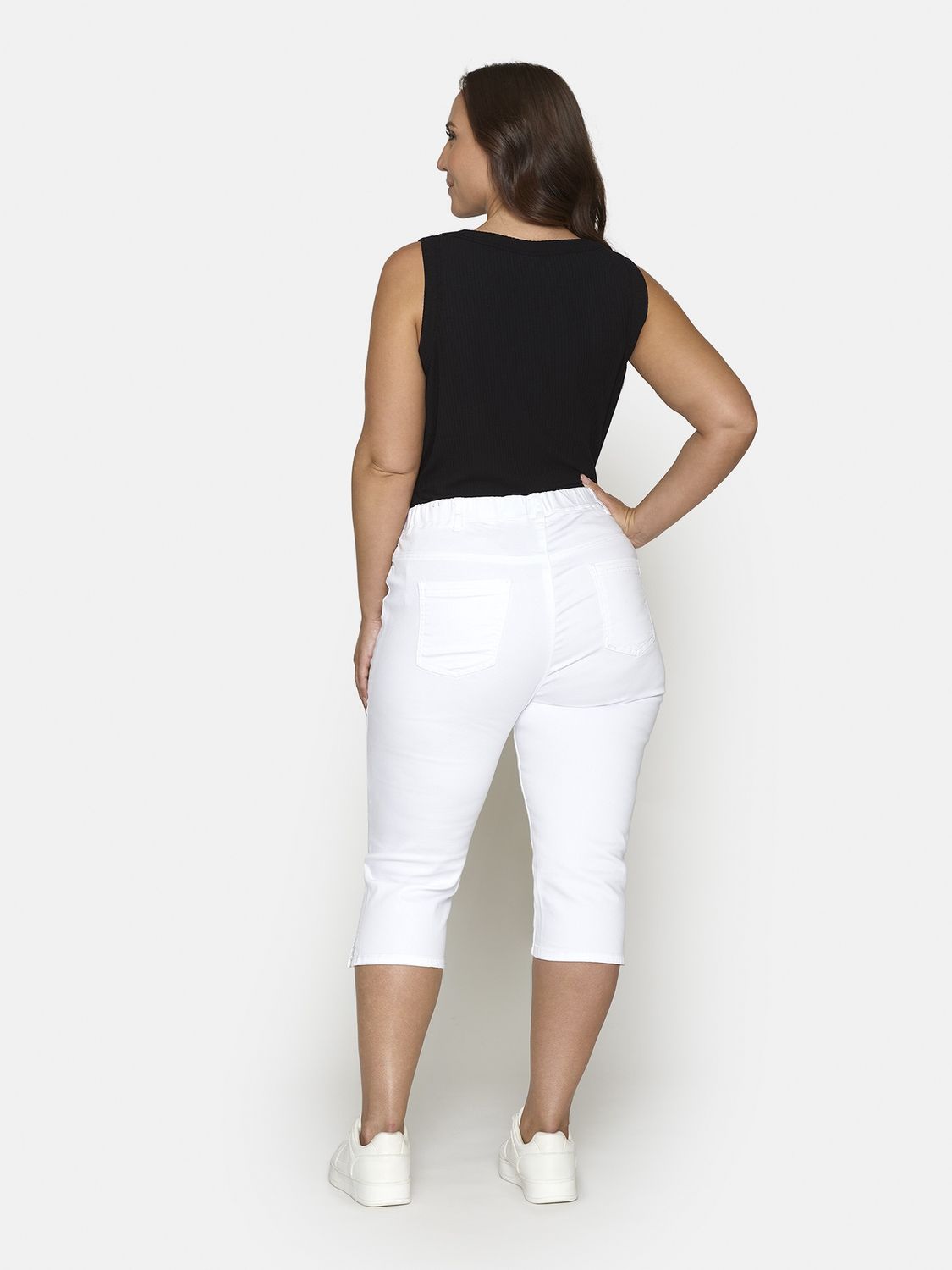 Sofia capri wit
