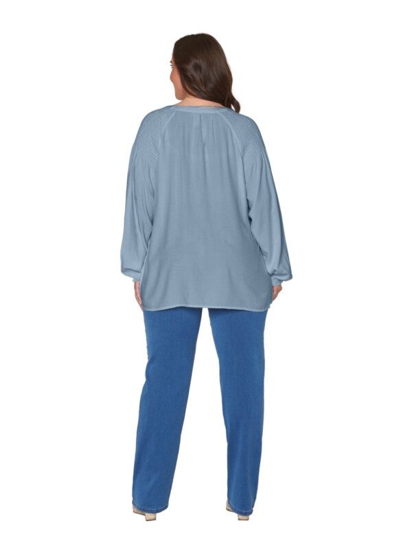 Blouse uni ijsblauw