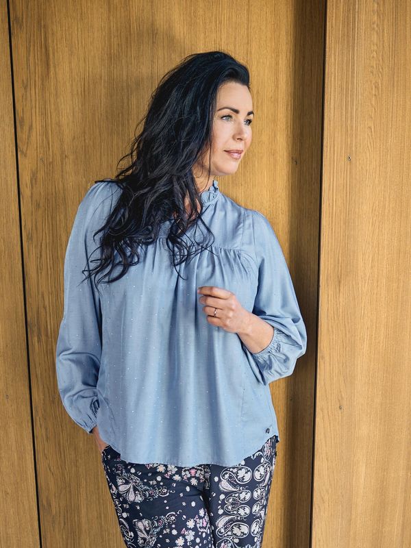 TIA BLOUSE sky blue