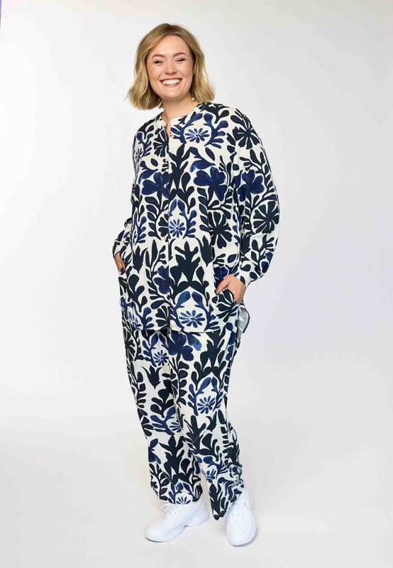 GOda Pants Blue print