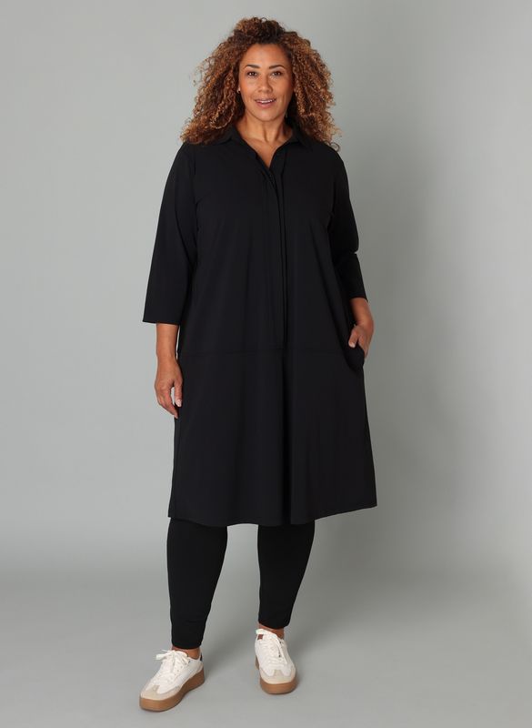 9000611 Tuniek Mies zwart