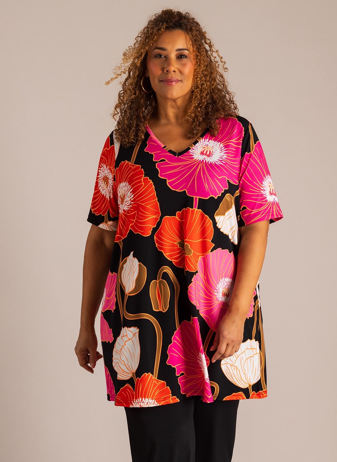 Noor Essential Black/Multi-Colour