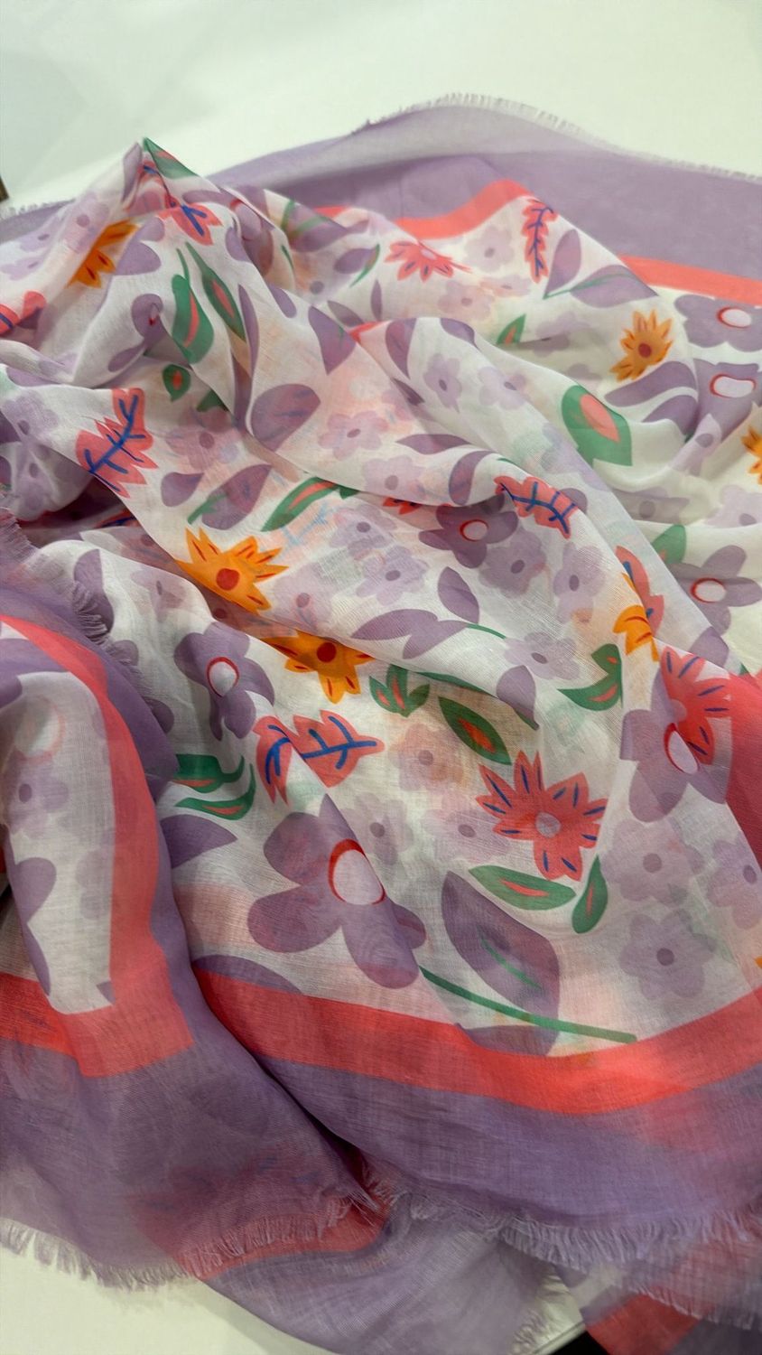 Sjaal lila bloemetje