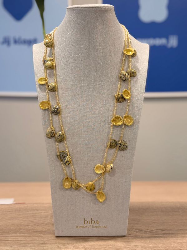 Collier botergeel