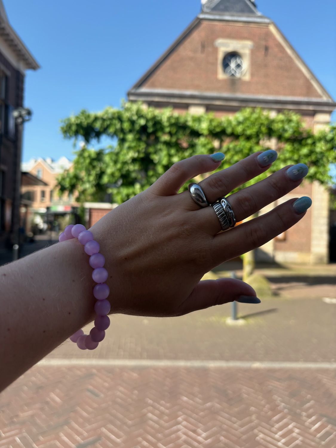 Armband kleine kralen oud roze