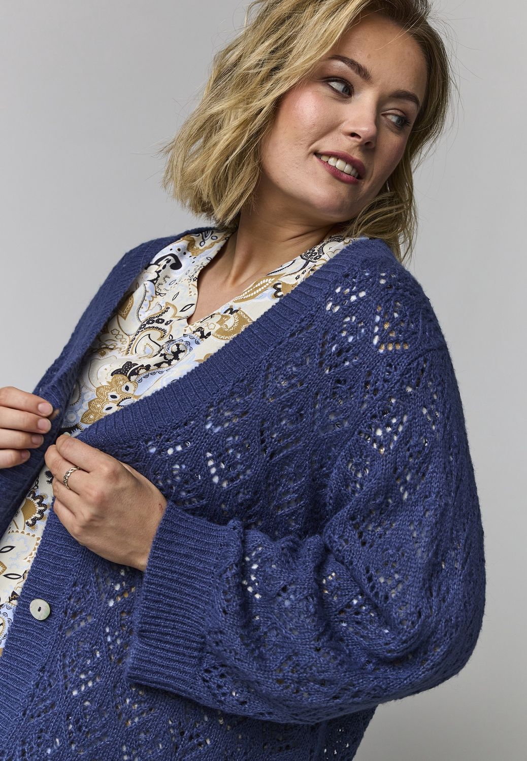 GVilda knit cardigan Blue