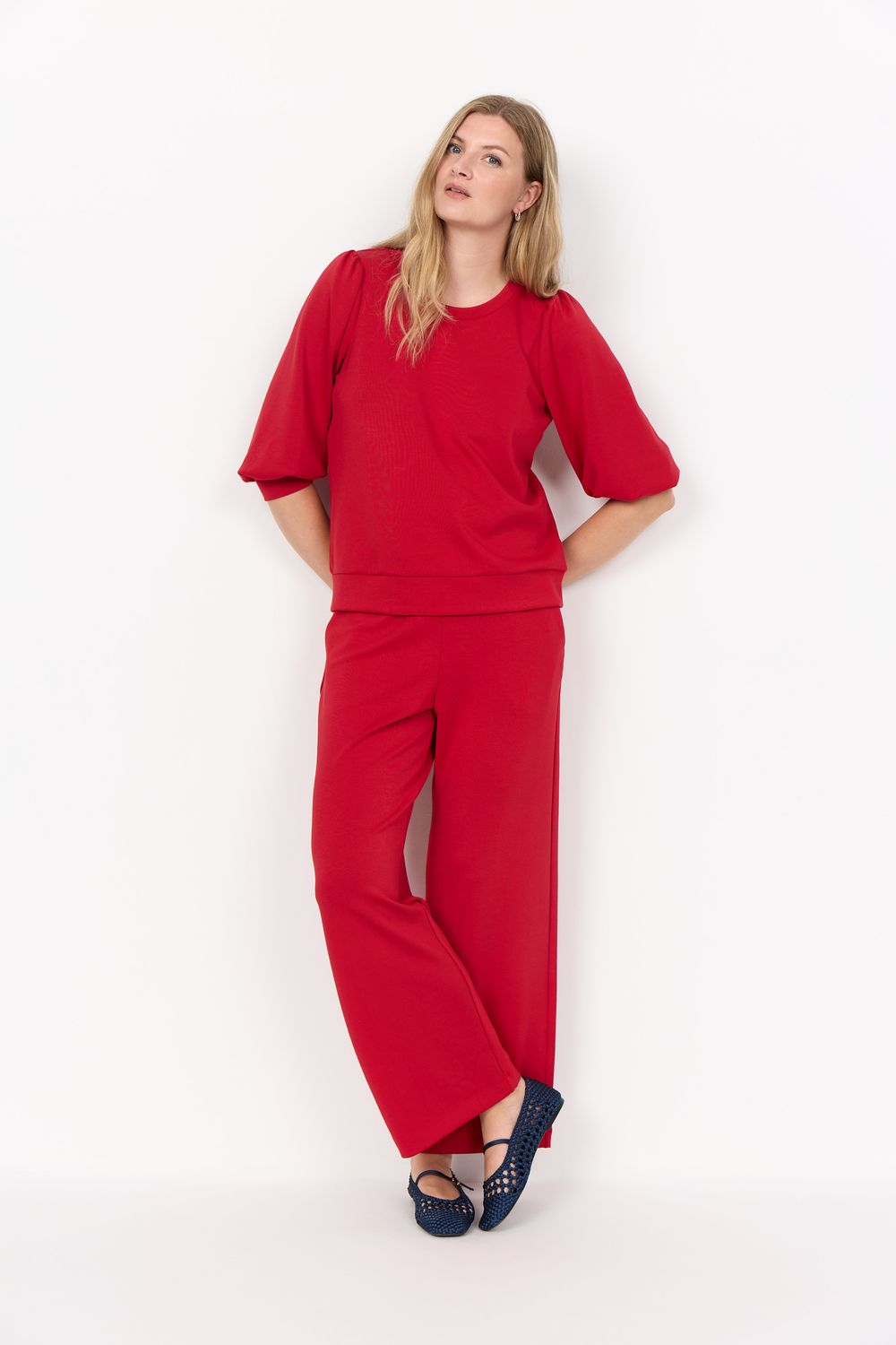 WA-SABINA 2 4860 SAVVY RED