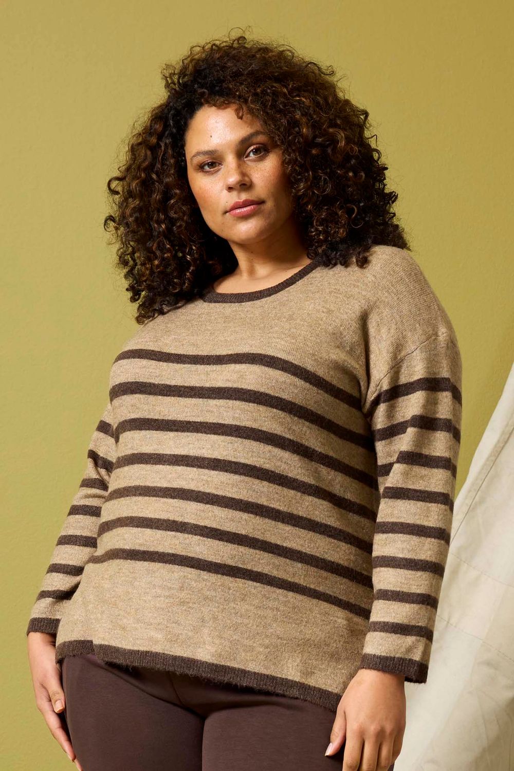 Zh-Elga1424-Pullover L/S Portabella 201424
