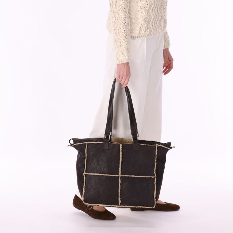 Lana wide tote dark-brown 1002203.40.20