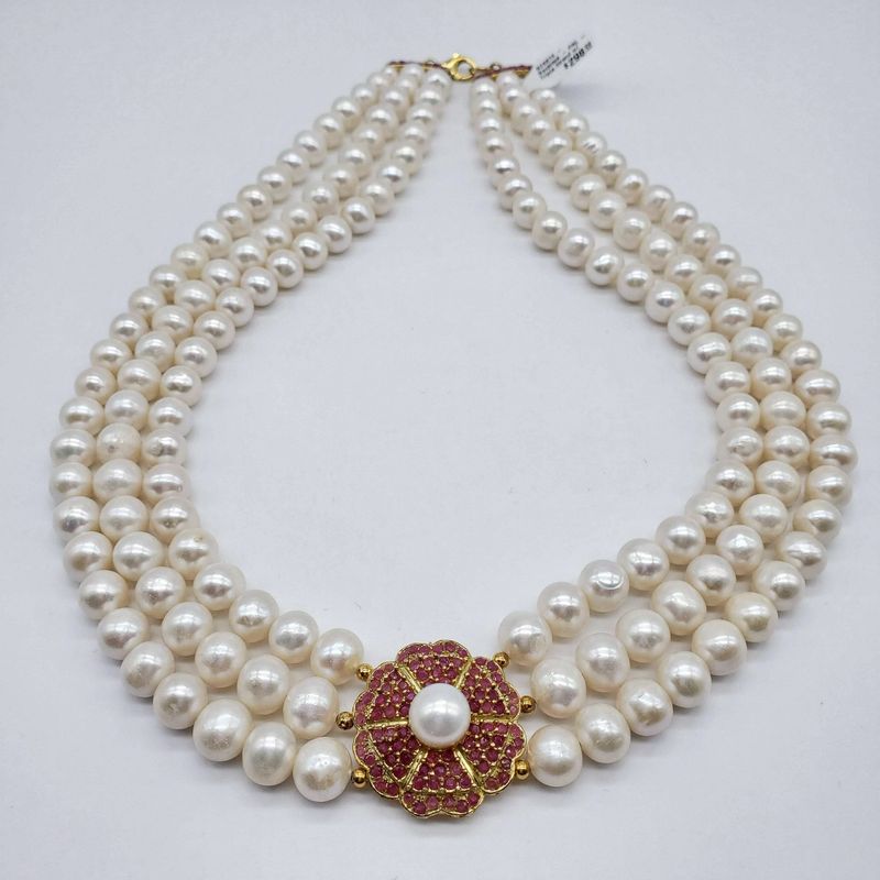 N29814 - Necklace - PRL - Triple Strand w/ Flower Ruby