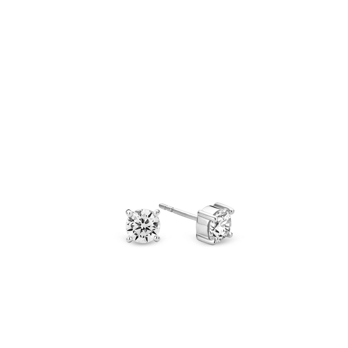 7319ZI- 6mm Zirconia Stud Earrings