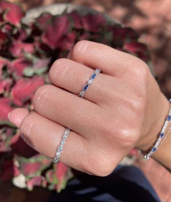 18K W/G Sapphire &amp; Dia Eternity Band, S: 0.37ct, D: 0.19ct, 6.5