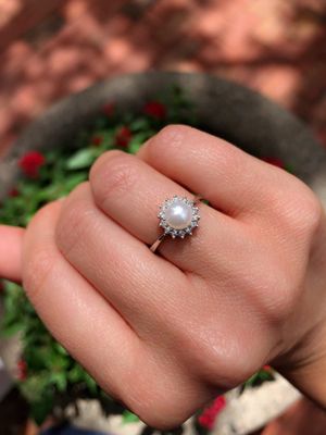 14K W/G Pearl and Diamond Ring Halo Design, 6.5mm, D: 0.20ct