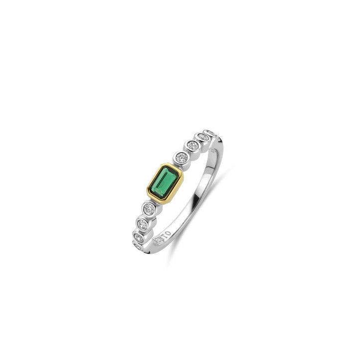 Stackable Emerald Green Stone Ring