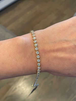 14K Y/G LAB Bezel Set Diamond Bracelet, D: 4.02ct