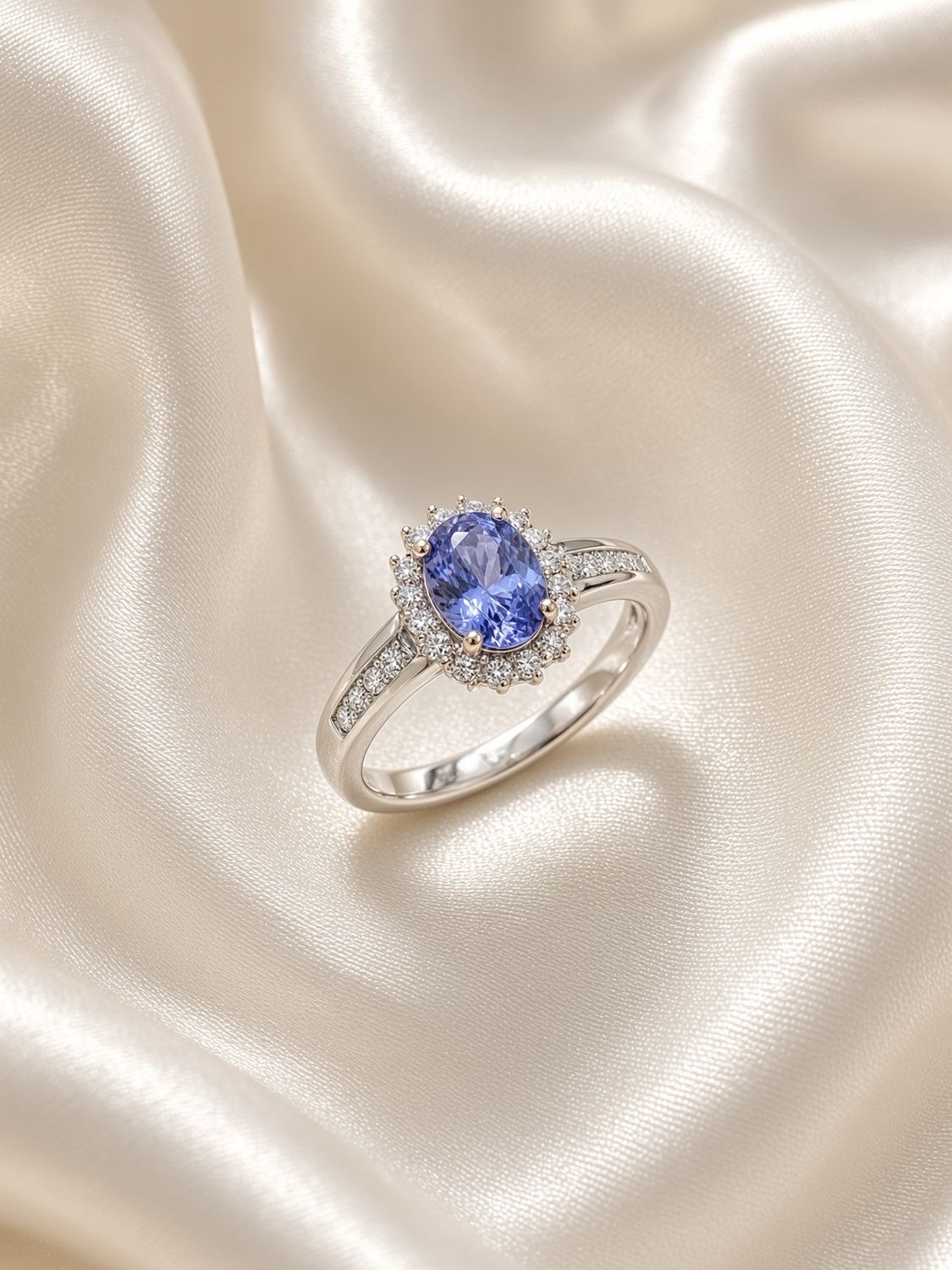Tanzanite &amp; Diamond Halo Ring