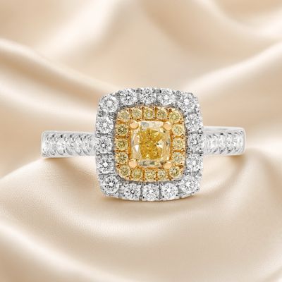 18K W/G Fancy Yellow Diamond Ring, YCD: 0.47ct, RD: 0.61ct