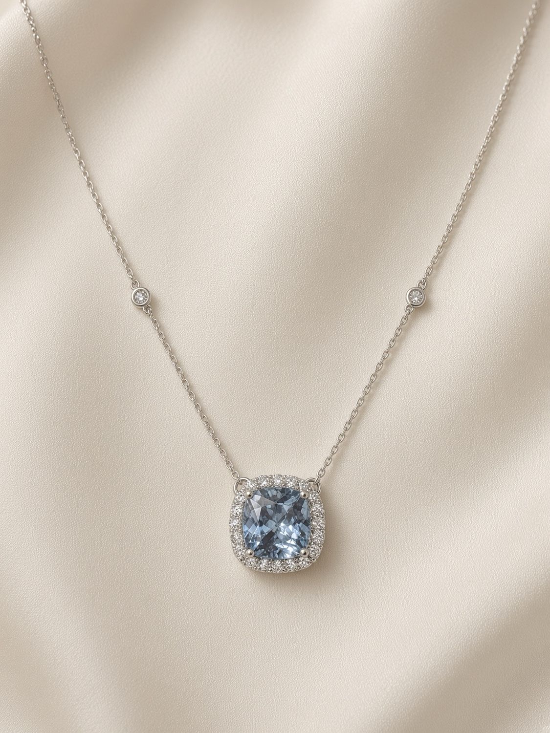 14K W/G Aqua and Diamond Necklace, A: 2.80ct, D: 0.56ct
