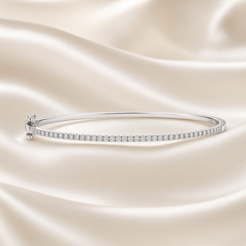 14K W/G Single Line Diamond Bangle Bracelet , D: 0.62ct
