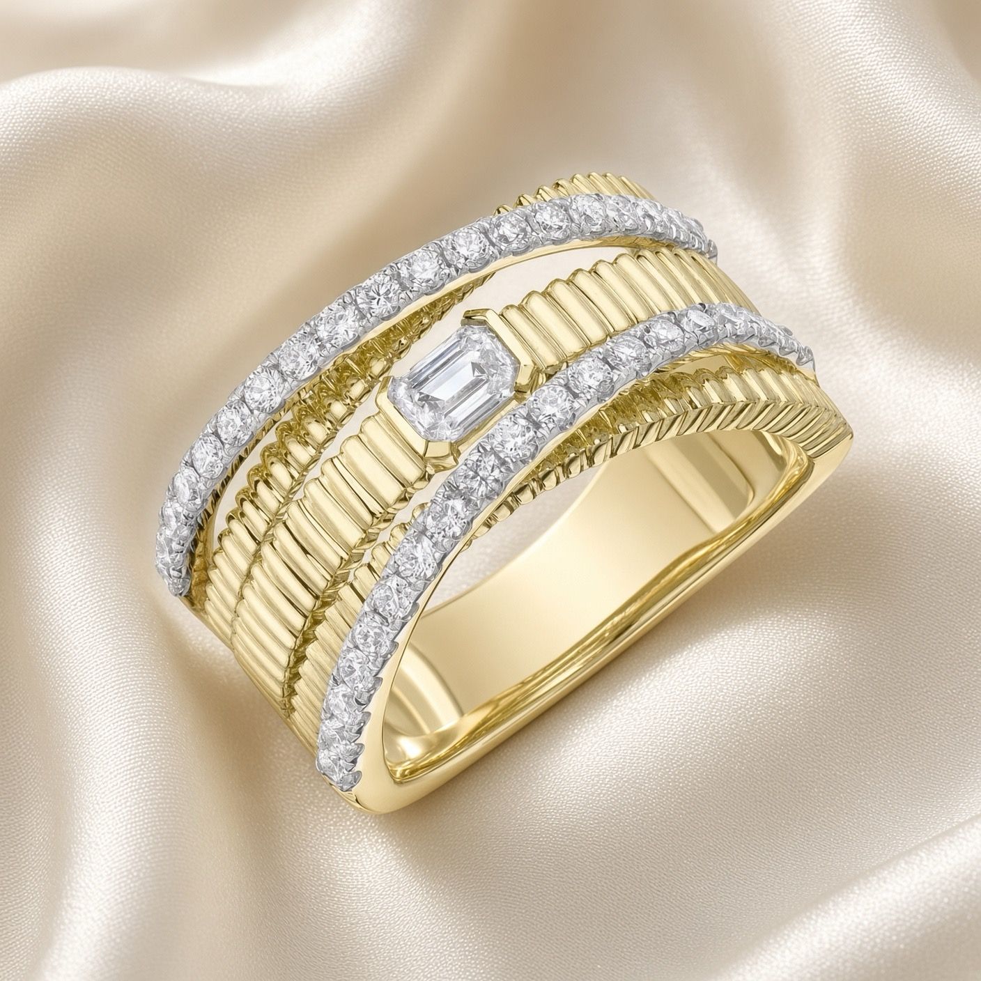 14K Y/G Fluted Diamond Bridge Ring, D: 0.85ct