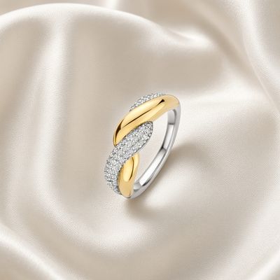 Twisted Zirconia Ring