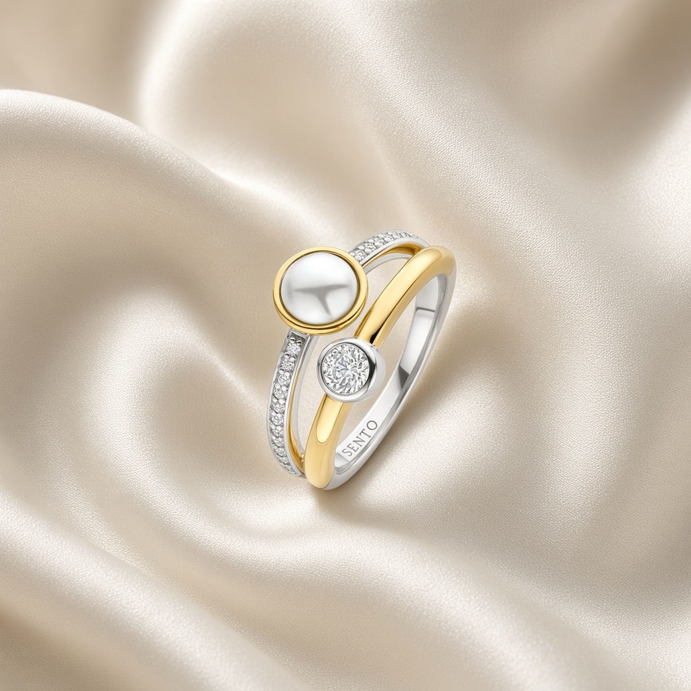 Double Zirconia Pearl Ring