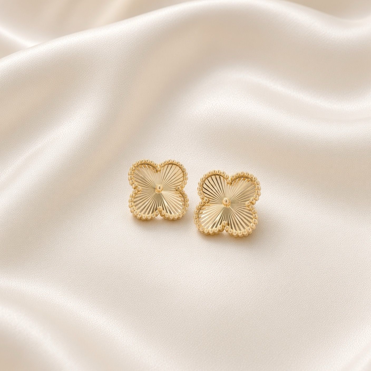 Sunburst Clover Earrings