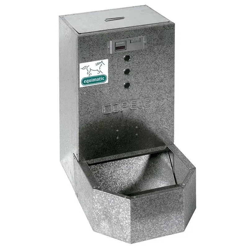 Pferde Futterautomat mit Akku – Equimatic für Pferde