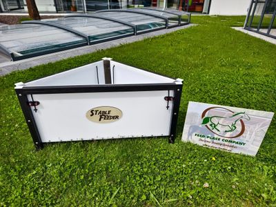 Original STABLEFEEDER CORNER