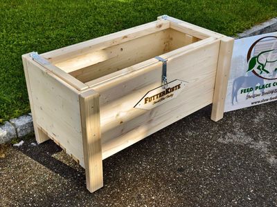 Original FUTTERKISTE CLASSIC LONG, Holzkiste für Pferde, aus nachhaltiger Forstwirtschaft, schadstofffrei, unbehandelt.