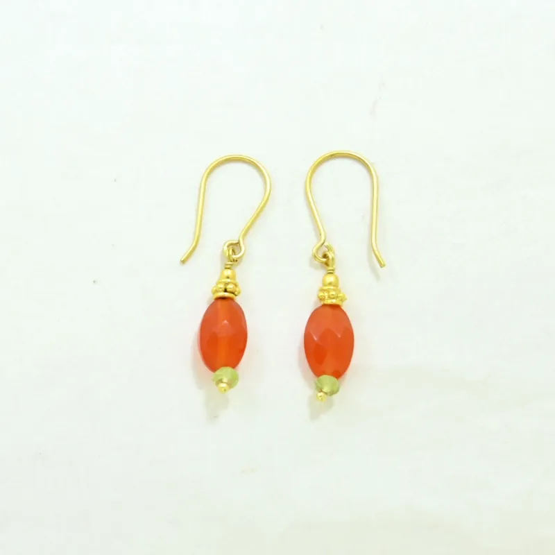 Boucles d’oreilles Cornaline & Péridot – Argent 925 plaqué Or Boucles d’oreilles Cornaline & Péridot – Argent 925 plaqué Or