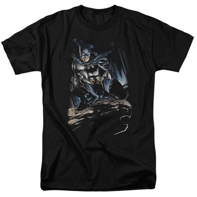 Batman Perched Mens T Shirt Black Retro Pop Classics