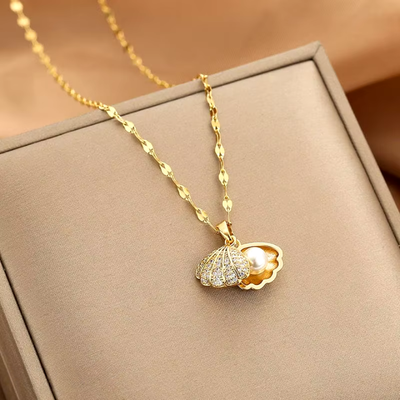 Collier en acier inoxydable serti de Zircon MN4