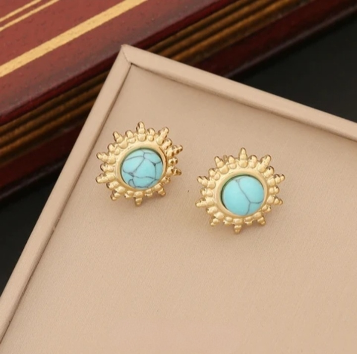 Boucles d&#39;Oreille Pierre bleu opale en acier inoxydable dorées à l&#39;or fin 18 carats