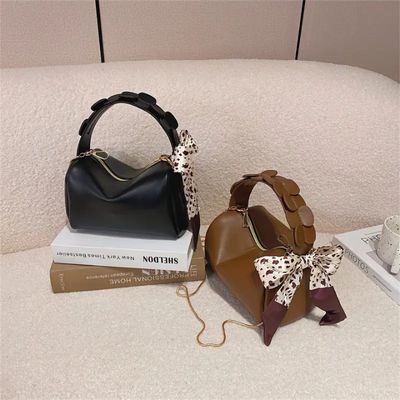 Mini sac à main élégant à bandoulière avec poignée de pétales et foulard pour dames en cuir PU de haute qualité