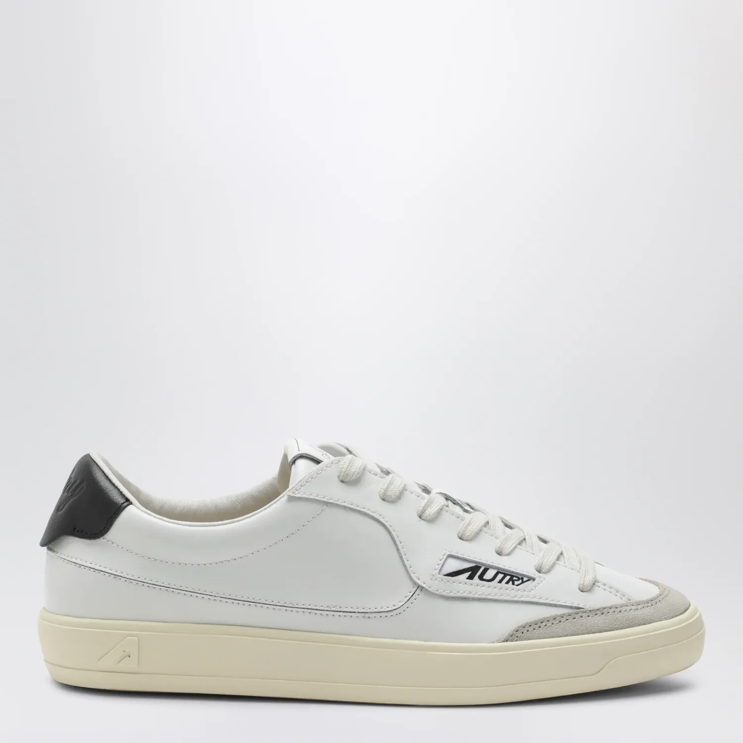 AUTRY Sneakers Windscape Low white/black