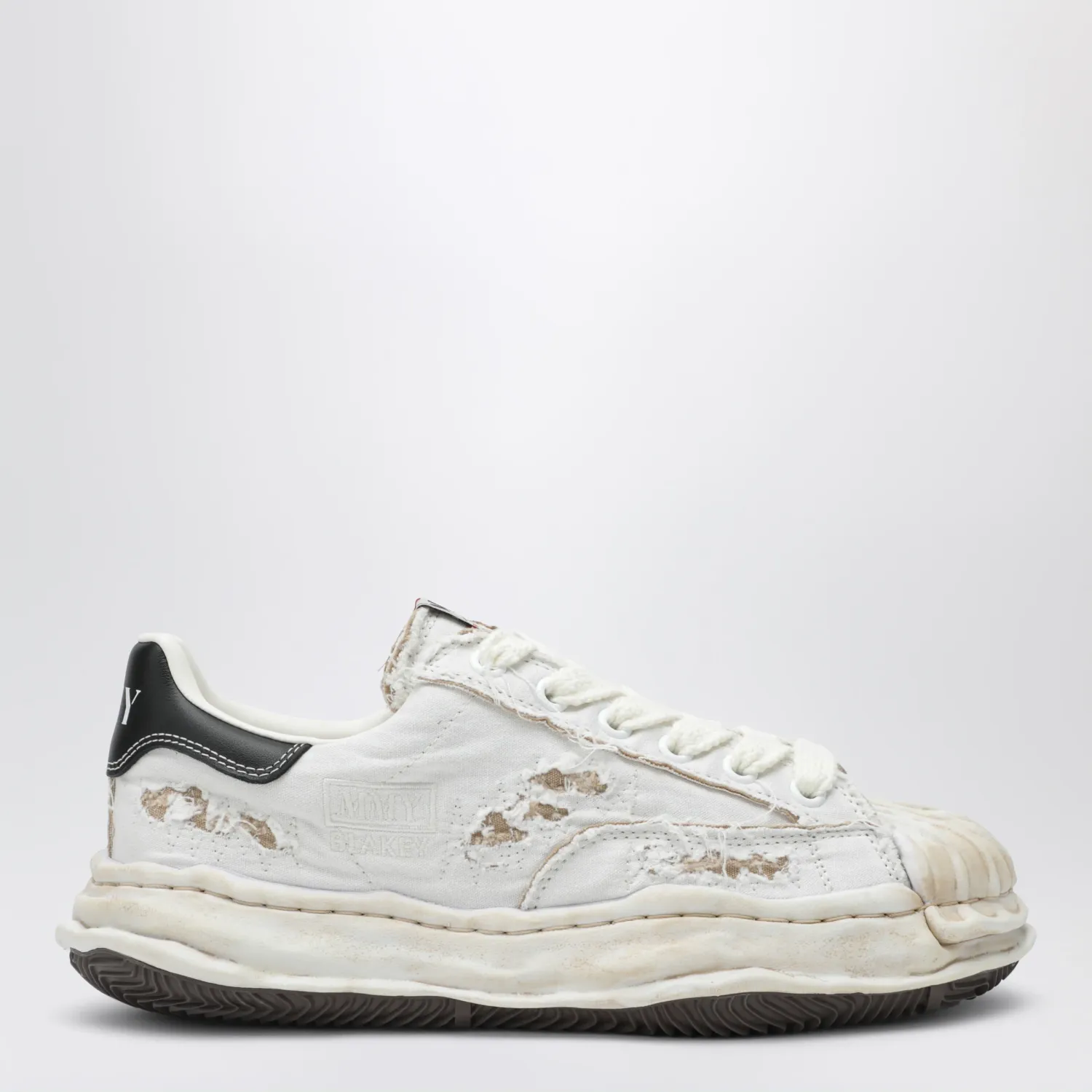 Maison MIHARA YASUHIRO Blakey sneakers in white canvas with worn effect