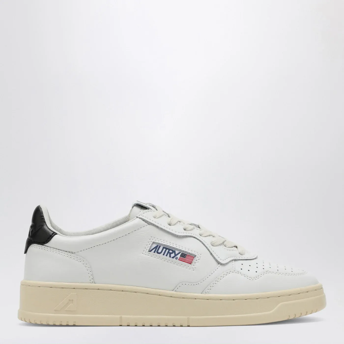 AUTRY Medalist white/black trainer