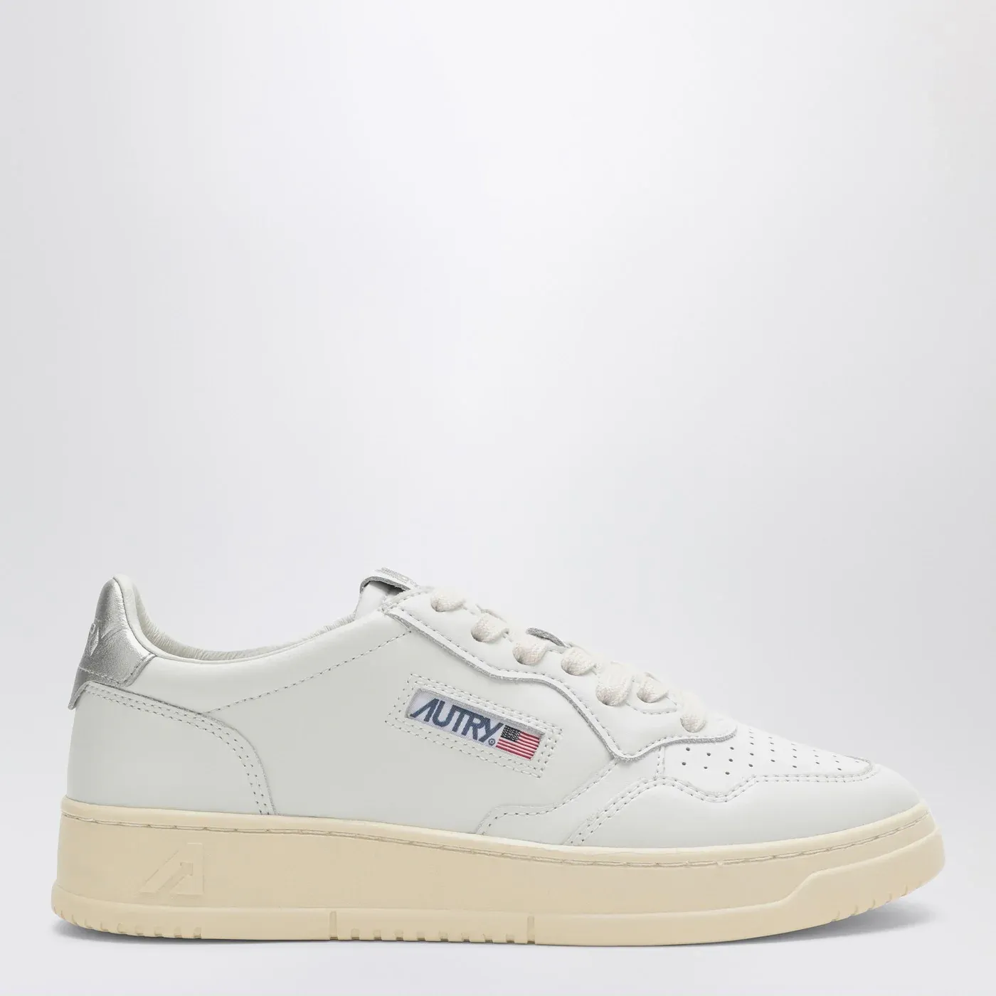 AUTRY Medalist white/silver Sneakers