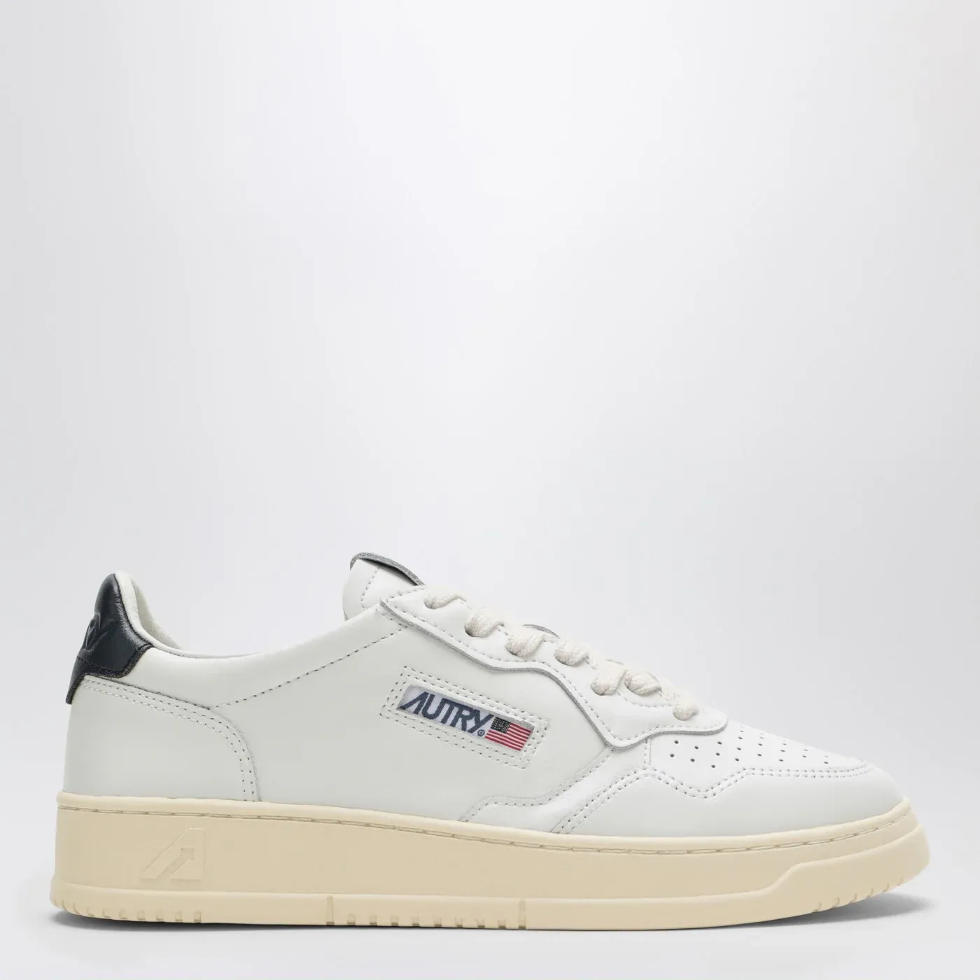 AUTRY Medalist white/space Sneakers