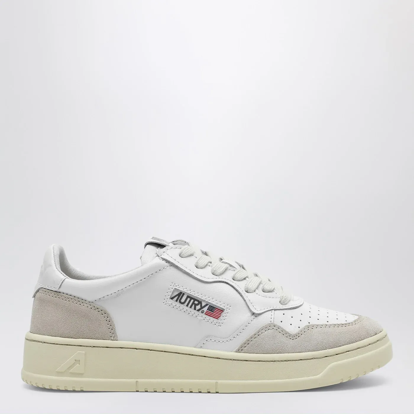 AUTRY White leather Medalist low-top Sneakers