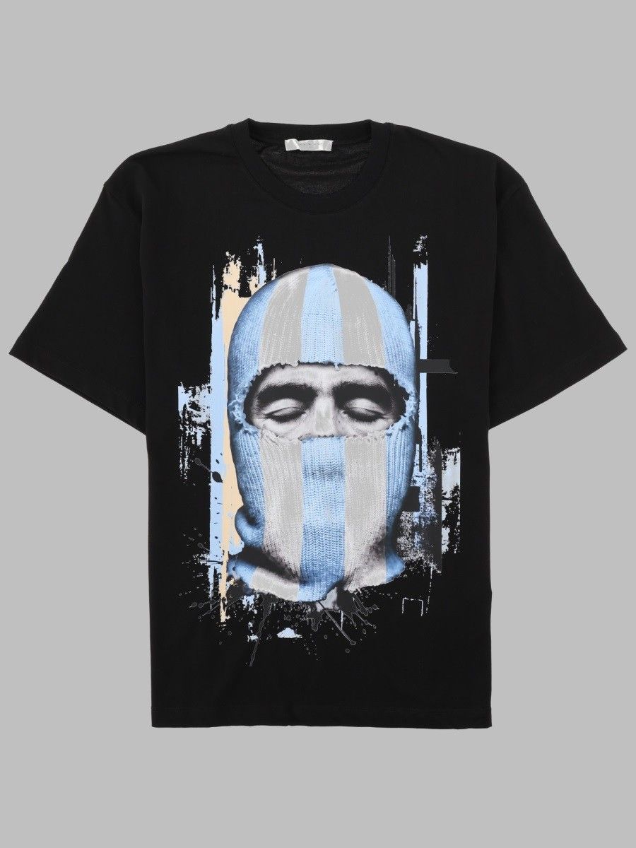 IH NOM UH NIT LA Mano DE Dios Black T-Shirt