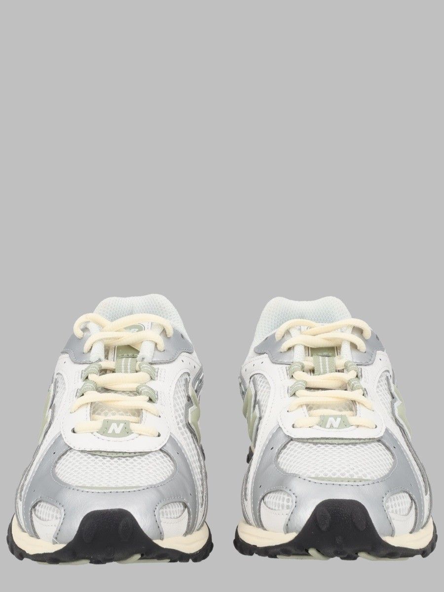 New Balance 204L White and Green Sneakers