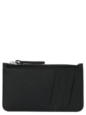 ‘Stitching’ card holder