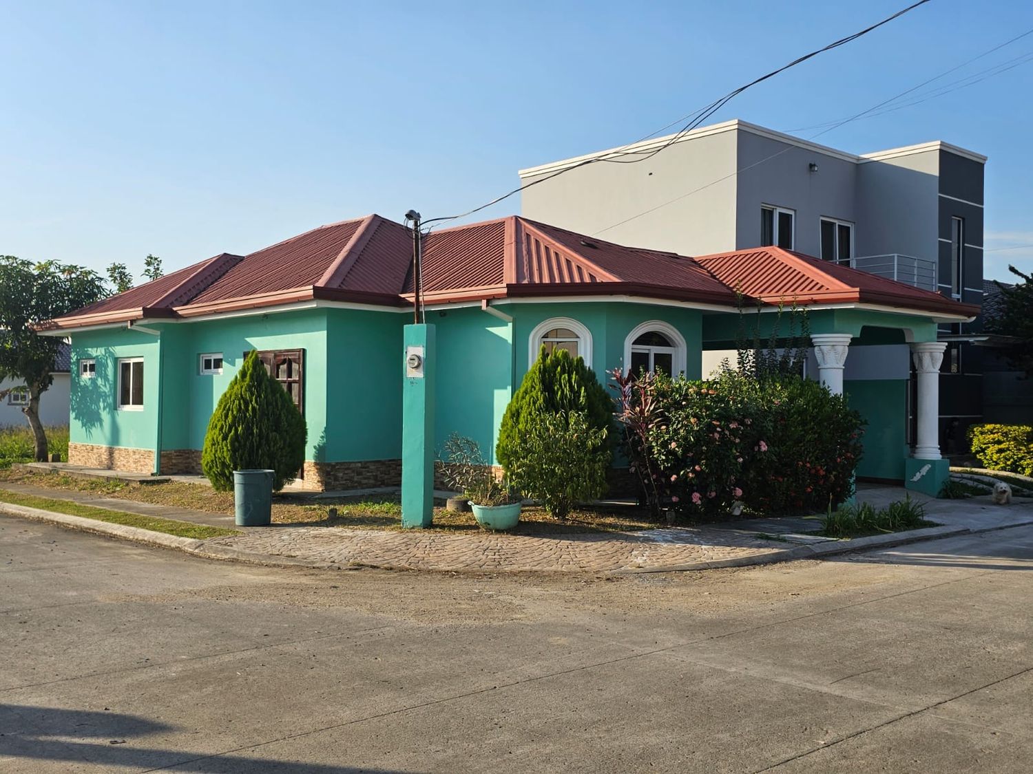 CASA EN RESIDENCIAL LA GRANJA  EL PROGRESO