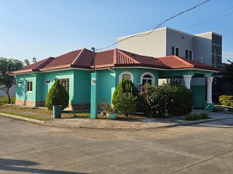 CASA EN RESIDENCIAL LA GRANJA  EL PROGRESO