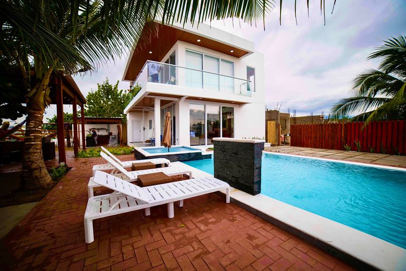 CASA ALBERT (EN SAN JUAN, TELA)